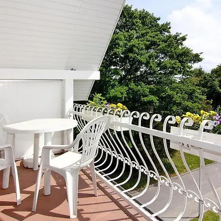 شقة Traum Mit Balkon & Garten آلتنكيرشن