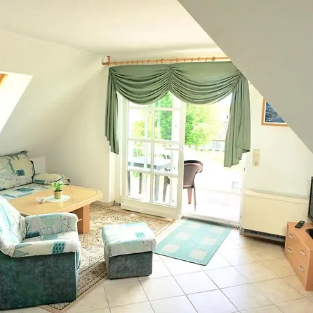 Traum Mit Balkon & Garten Altenkirchen (Mecklenburg-Vorpommern)